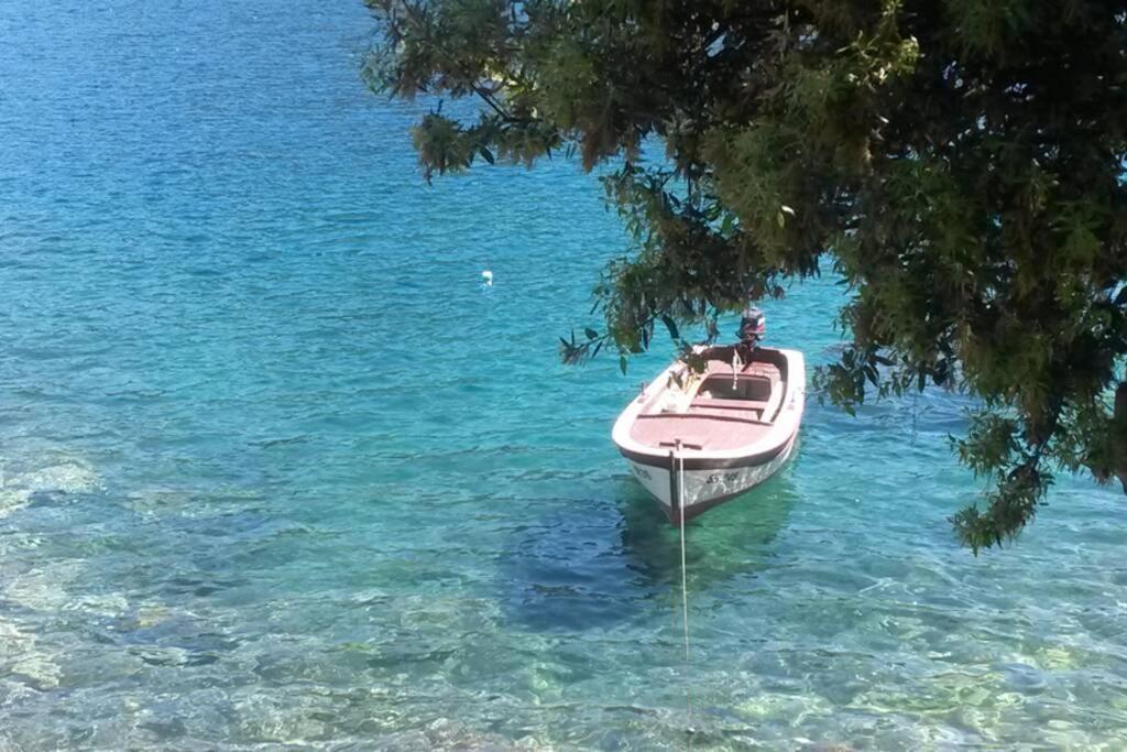 Mljet 4 You - Seafront Apartment Sobra Exteriör bild